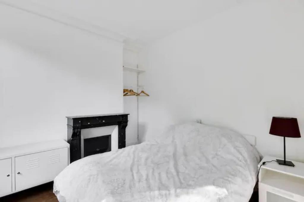 Charmant Appartement Entier A Montmartre Pour 4 Paris Luaran gambar